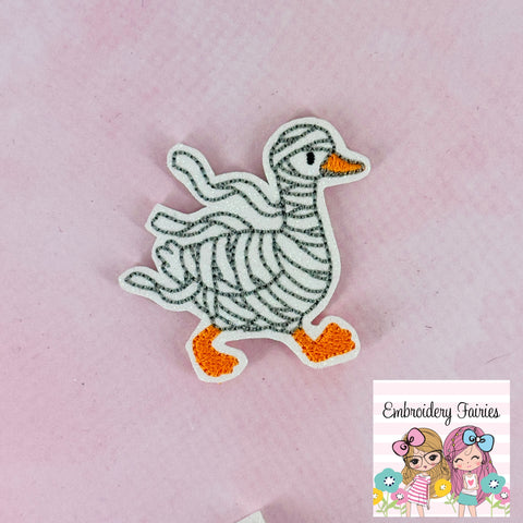 Goose Mummy Feltie Design